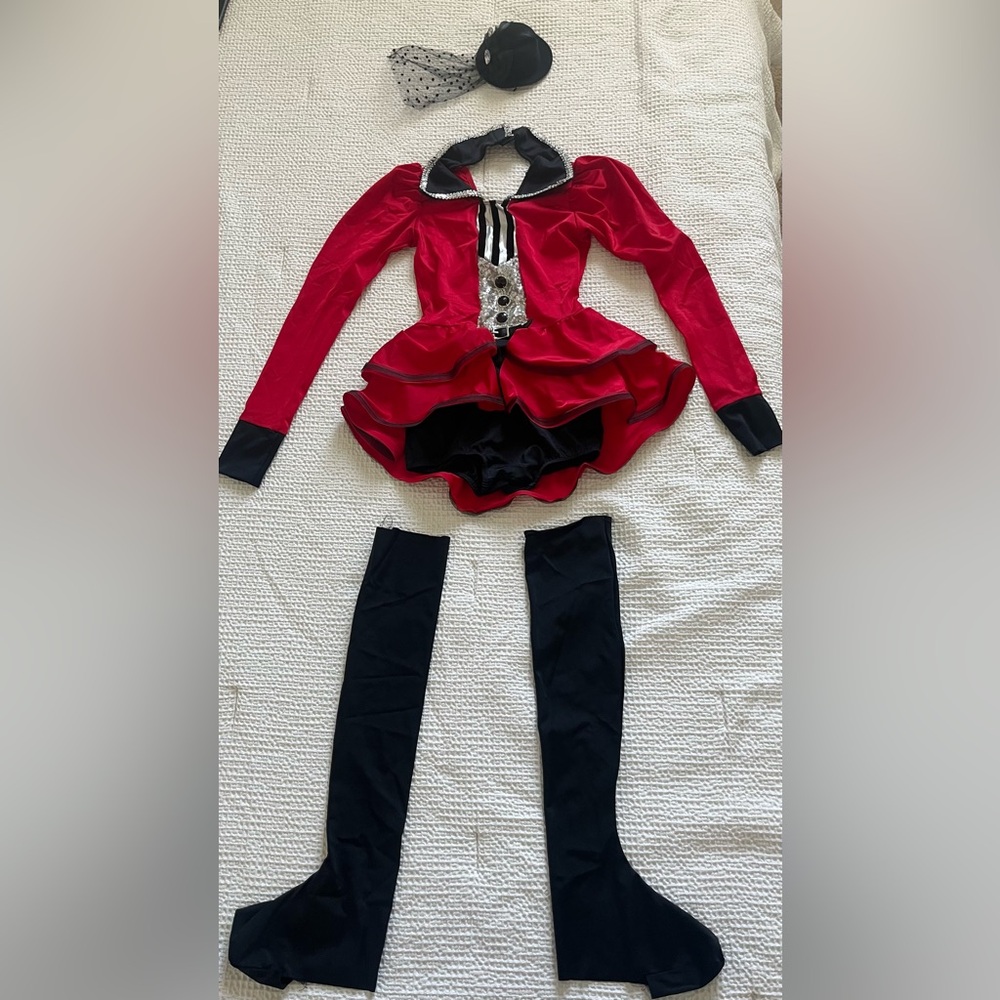 Circus Ringmaster “Greatest Showman” Costume - Picture 2 of 13